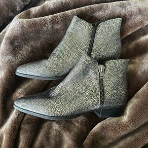 Naturalizer Women's Blair Silver Leather Ankle Boots N2315 Size 7